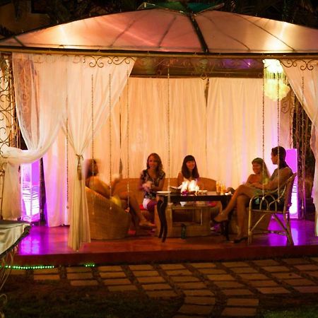 Shivers Oasis Luxury Boutique Resort แคนโดลิม ภายนอก รูปภาพ