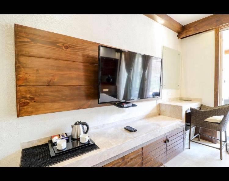 Shivers Oasis Luxury Boutique Resort แคนโดลิม ภายนอก รูปภาพ