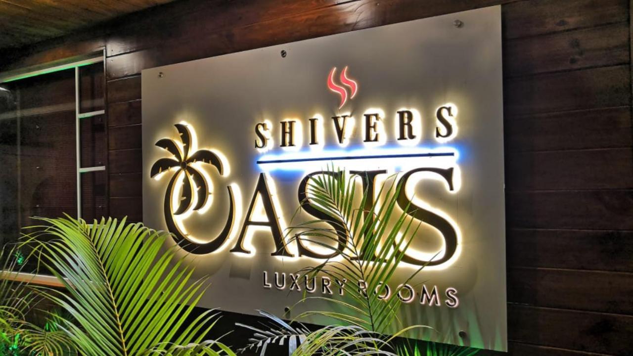 Shivers Oasis Luxury Boutique Resort แคนโดลิม ภายนอก รูปภาพ