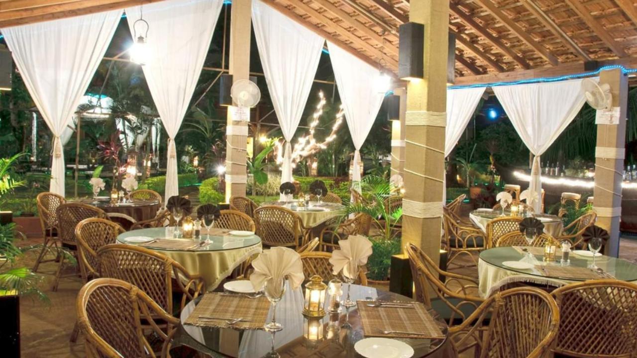 Shivers Oasis Luxury Boutique Resort แคนโดลิม ภายนอก รูปภาพ