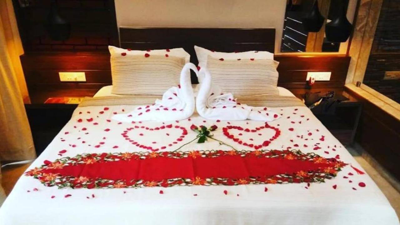 Shivers Oasis Luxury Boutique Resort แคนโดลิม ภายนอก รูปภาพ